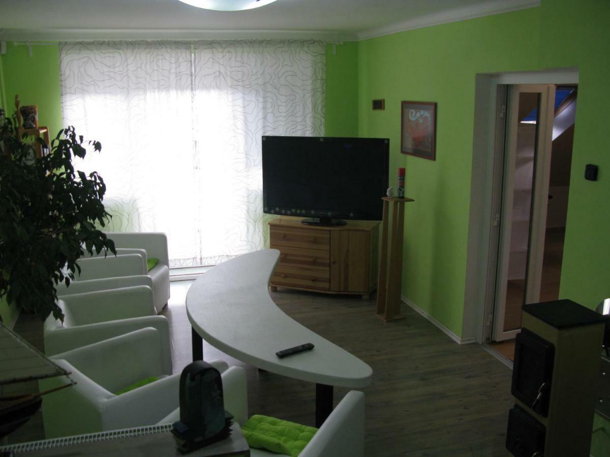 Appartamento Privát na Sihoti 1 Trenčín Esterno foto