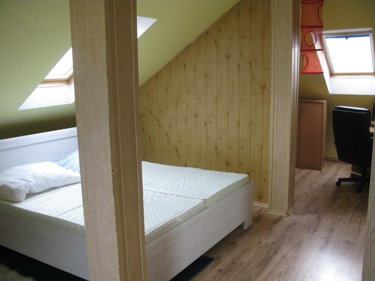 Appartamento Privát na Sihoti 1 Trenčín Esterno foto