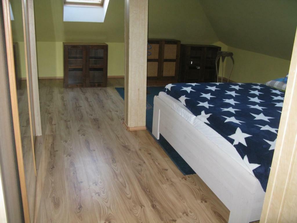 Appartamento Privát na Sihoti 1 Trenčín Esterno foto
